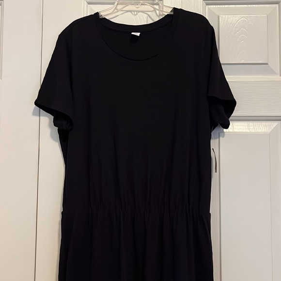 NWT OLD NAVY BLACK MAXI DRESS - SIZE LARGE - Picture 2 of 2